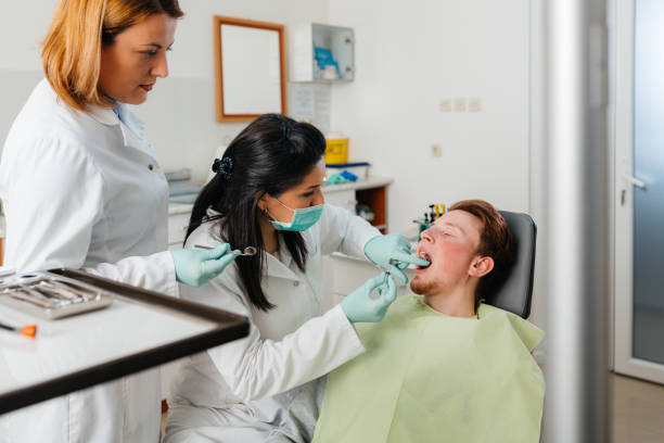 Best Weekend Emergency Dentist in Holliday, TX
